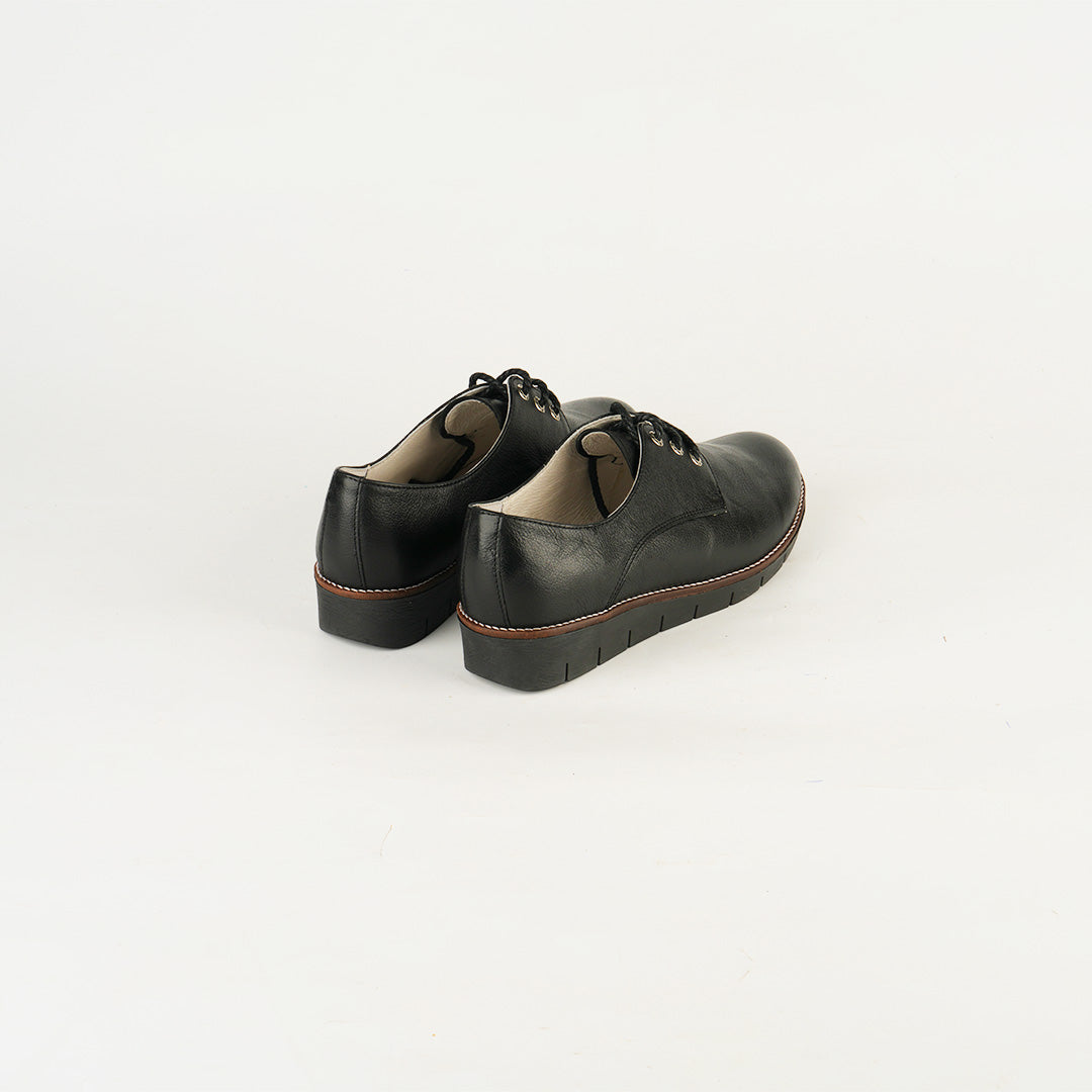 Derby Élégance Noire
